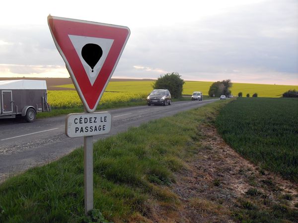 cedez passage 600